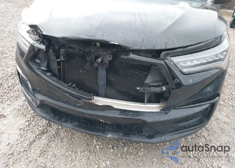 2019 Acura Rdx A-Spec Package z USA, uszkodzony, nr VIN 5J8TC2H68KL008830